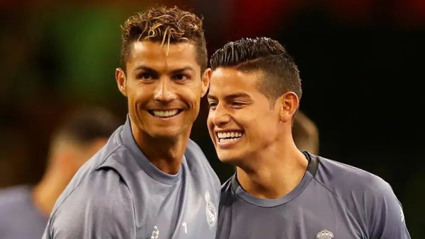El abrazo de James y Cristiano que se robó las miradas en Colombia vs. Portugal