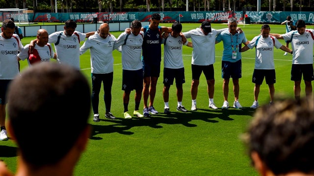 Portugal se alista para su duelo contra Croacia