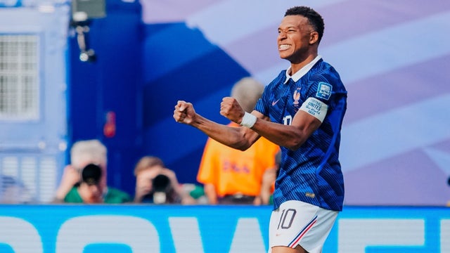 Mbappé pelea en la Bota de Oro ante Messi