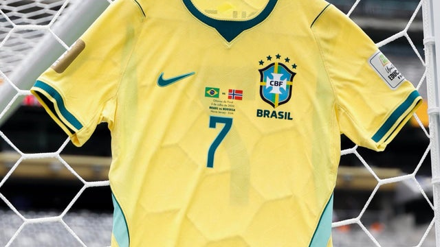Brasil falló un penal ante Noruega