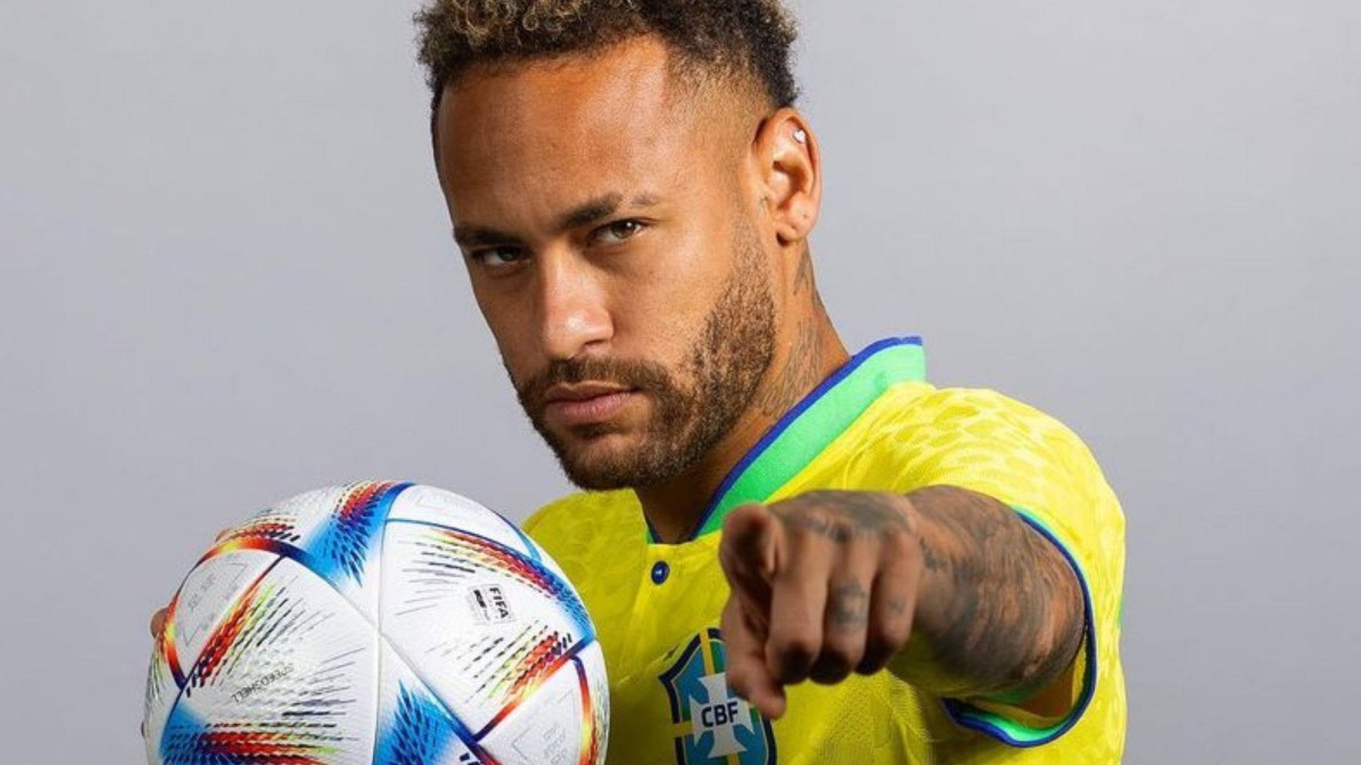 Neymar anunció su retiro de la selección