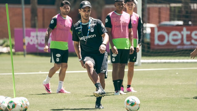 Lucas González, técnico de Atlético Nacional - @nacionaloficial