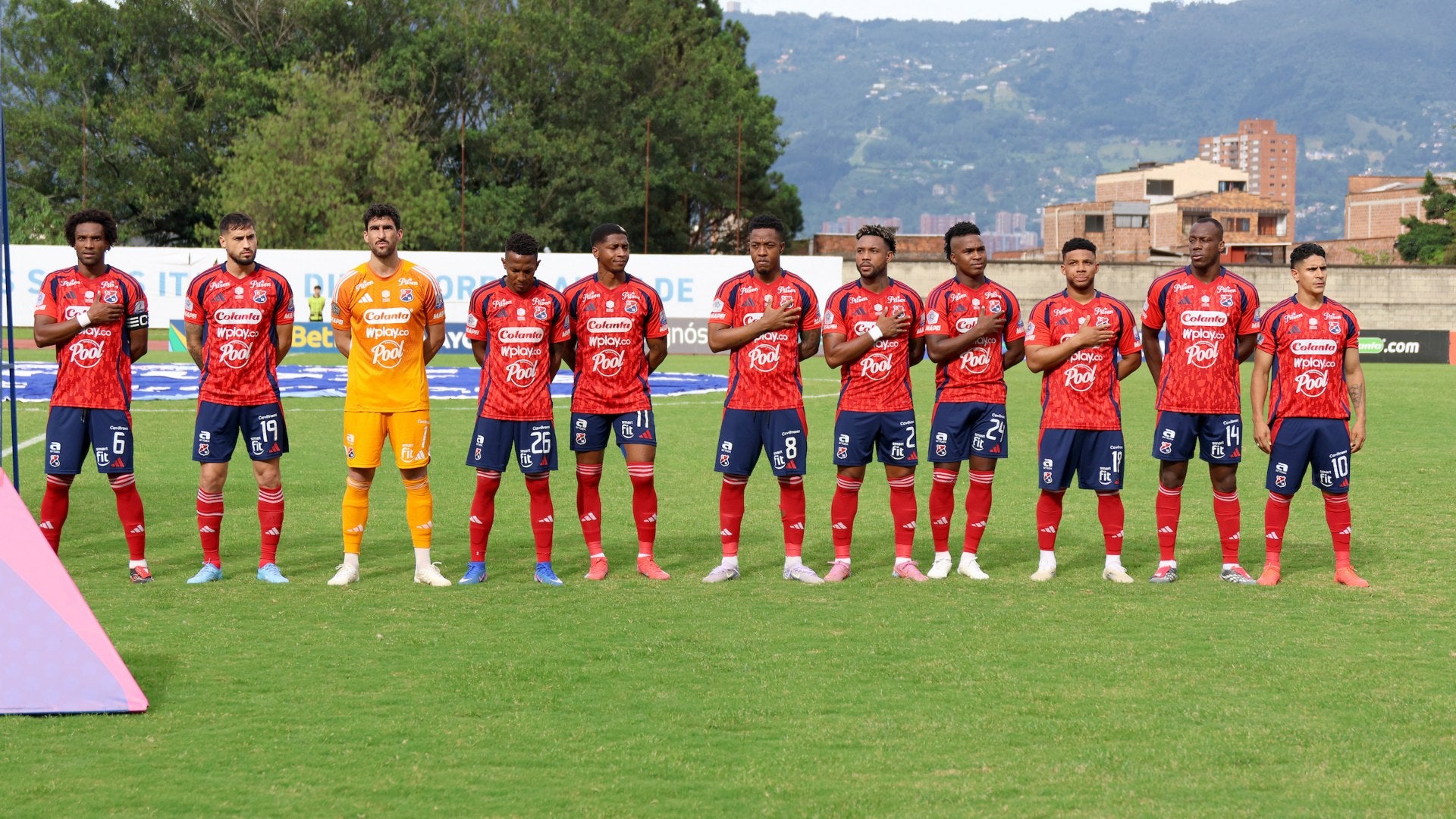 Medellín tuvo un doble reto en pretemporada