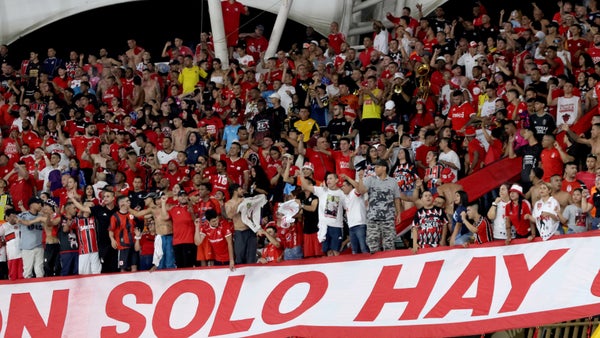 América podría tener a un sorpresivo delantero internacional como refuerzo América podría tener a un sorpresivo delantero internacional como refuerzo