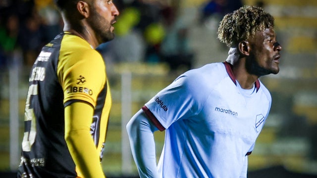 Dairon Asprilla marcó el gol del triunfo para Bolívar - @Bolivar_Oficial
