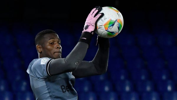Euler Obando negó con una atajada felina el gol de Quindío a Boca