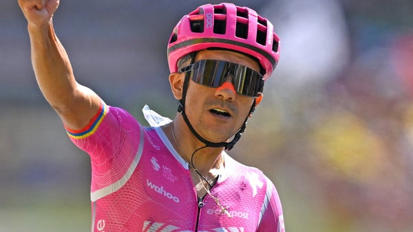 Carapaz domina la etapa reina del Tour y Pogacar es virtualmente tricampeón Carapaz domina la etapa reina del Tour y Pogacar es virtualmente tricampeón