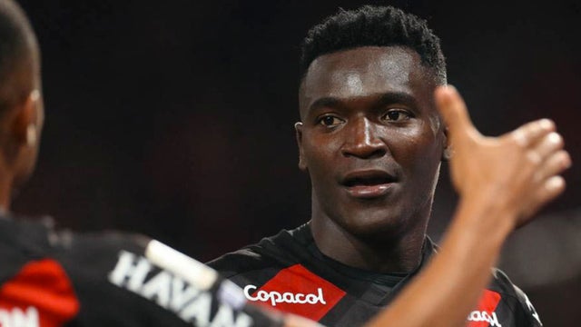 Kevin Viveros se reportó con gol y asistencia en Brasil