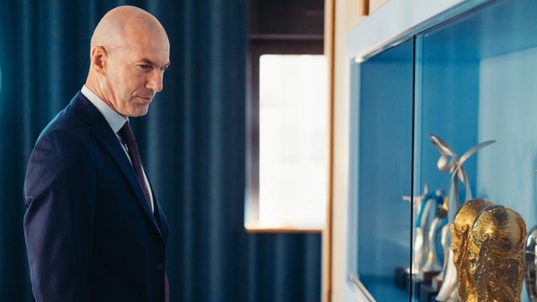 Zinedine Zidane vuelve a dirigir: este será su nuevo reto