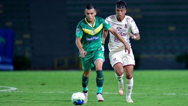 Tolima evitó el descuento de Quindío por dos atajadones de Balanta