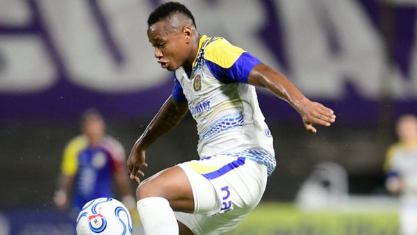 Jaminton Campaz recibió inesperado mensaje de Rosario Central