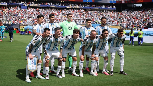 FIFA abre expediente a la selección Argentina por incidentes en el Mundial