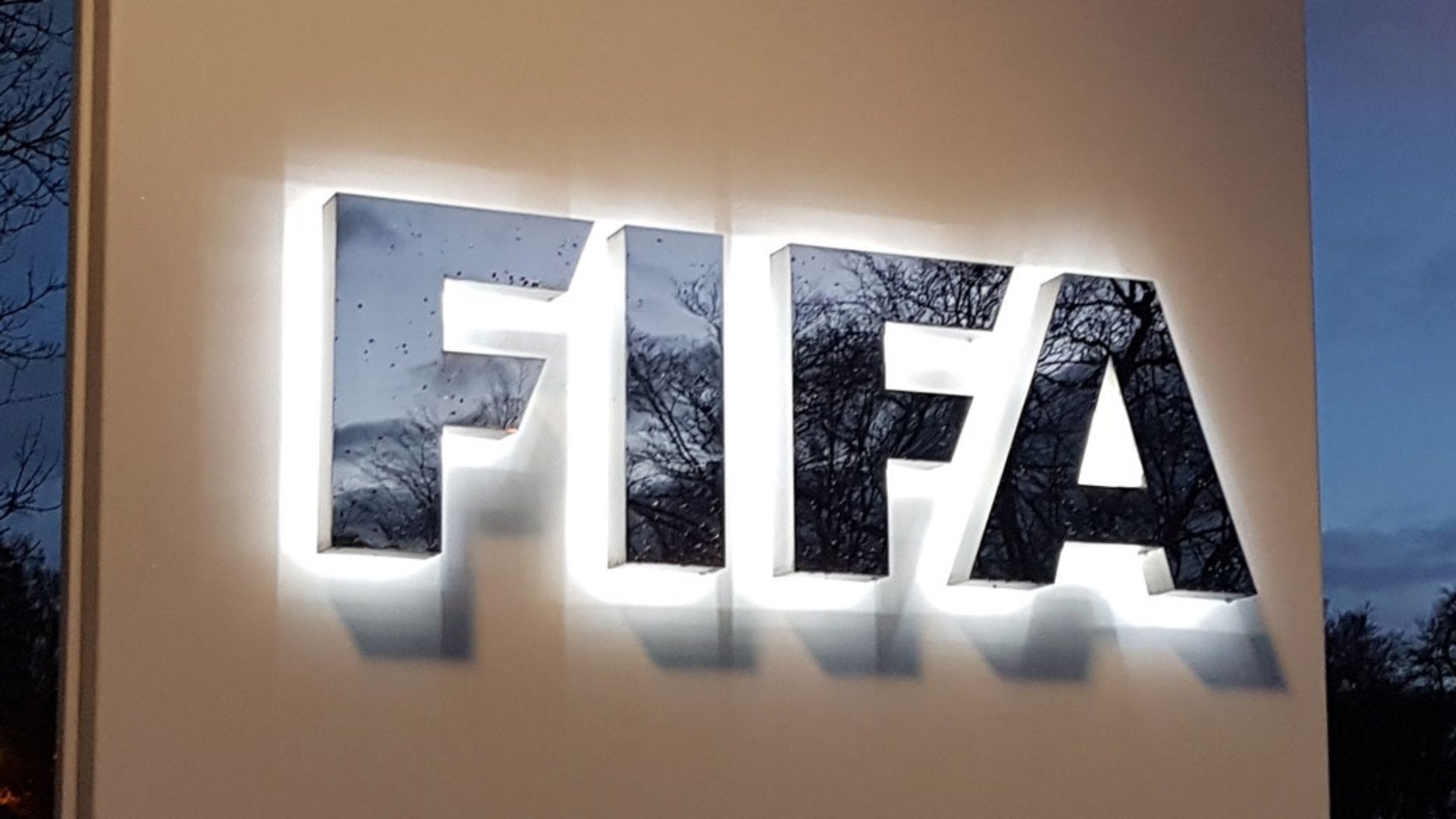 FIFA frena su proyecto polémico