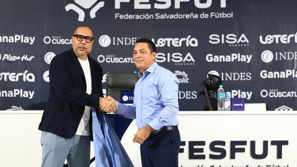 Héctor Cárdenas asume nuevo reto en el fútbol internacional Héctor Cárdenas asume nuevo reto en el fútbol internacional