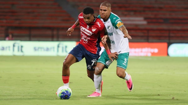 Medellín venció a Deportivo Cali en el último minuto Medellín venció a Deportivo Cali en el último minuto