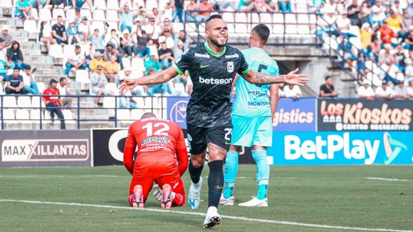 🔴 EN VIVO: Jaguares vs. Atlético Nacional - Partido detenido por incidentes en las tribunas (0-3) 🔴 EN VIVO: Jaguares vs. Atlético Nacional - Partido detenido por incidentes en las tribunas (0-3)