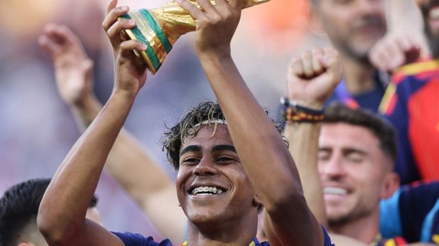 Lamine Yamal sorprendió con visita de vacaciones en Colombia - FIFA