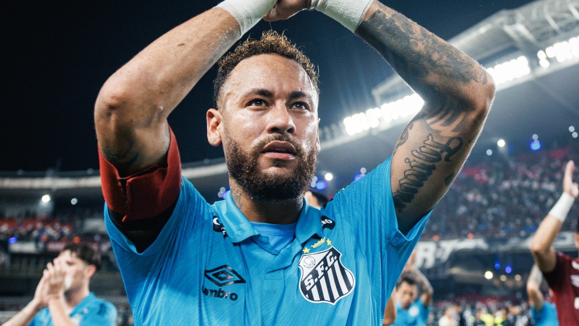 Neymar causa polémica tras la victoria de Santos