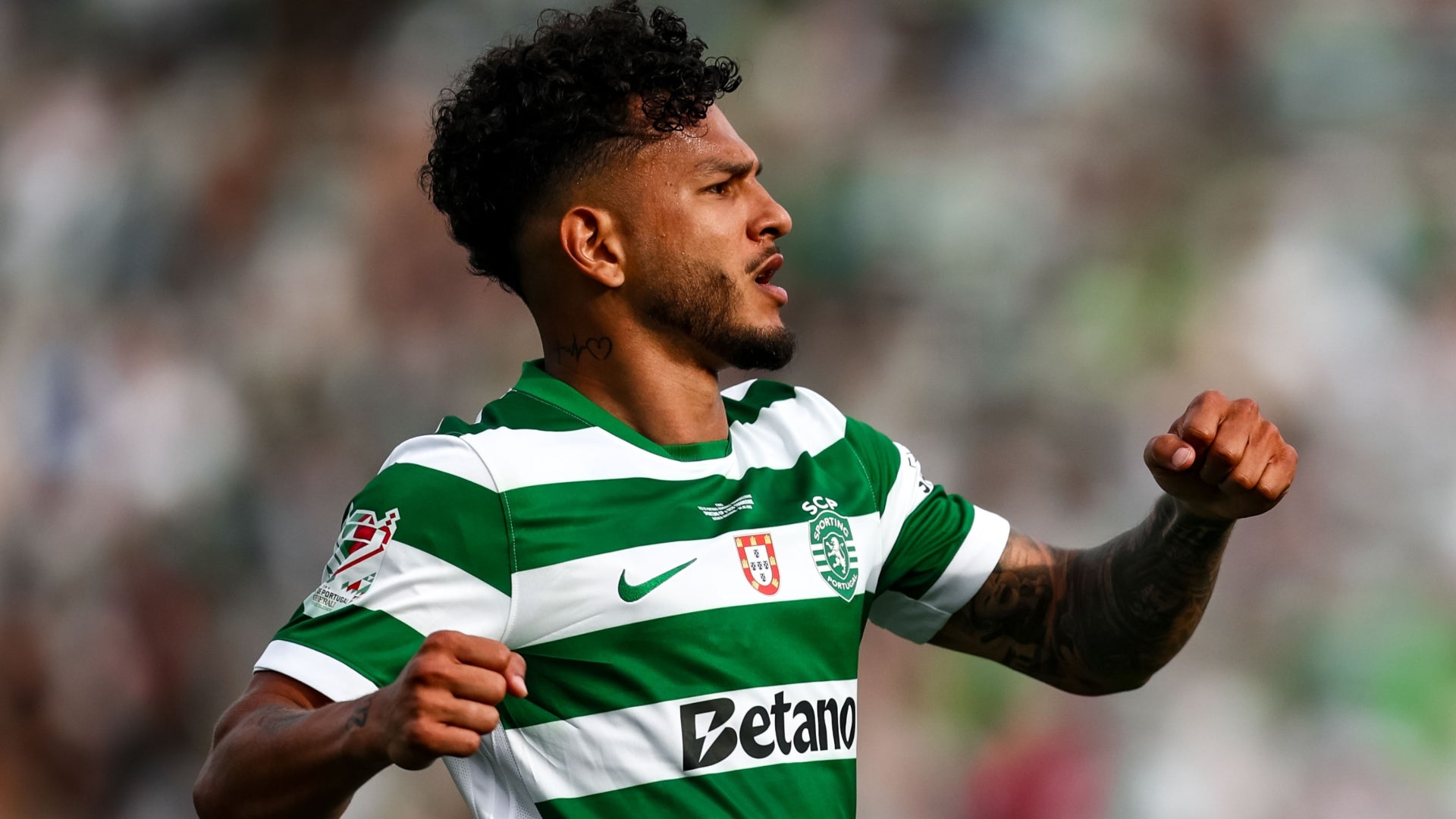 Polémica con Luis Suárez en Sporting de Portugal tras el Mundial - @SportingCP