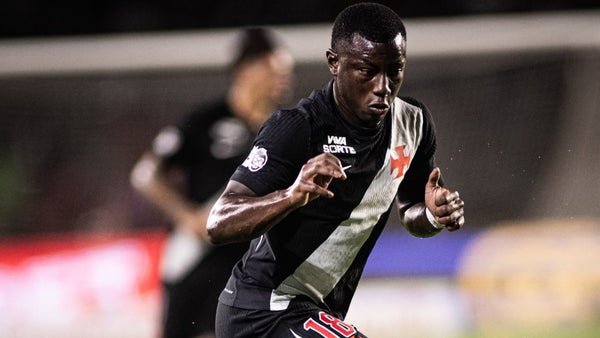 Marino Hinestroza recibe contundente mensaje del DT de Vasco da Gama Marino Hinestroza recibe contundente mensaje del DT de Vasco da Gama