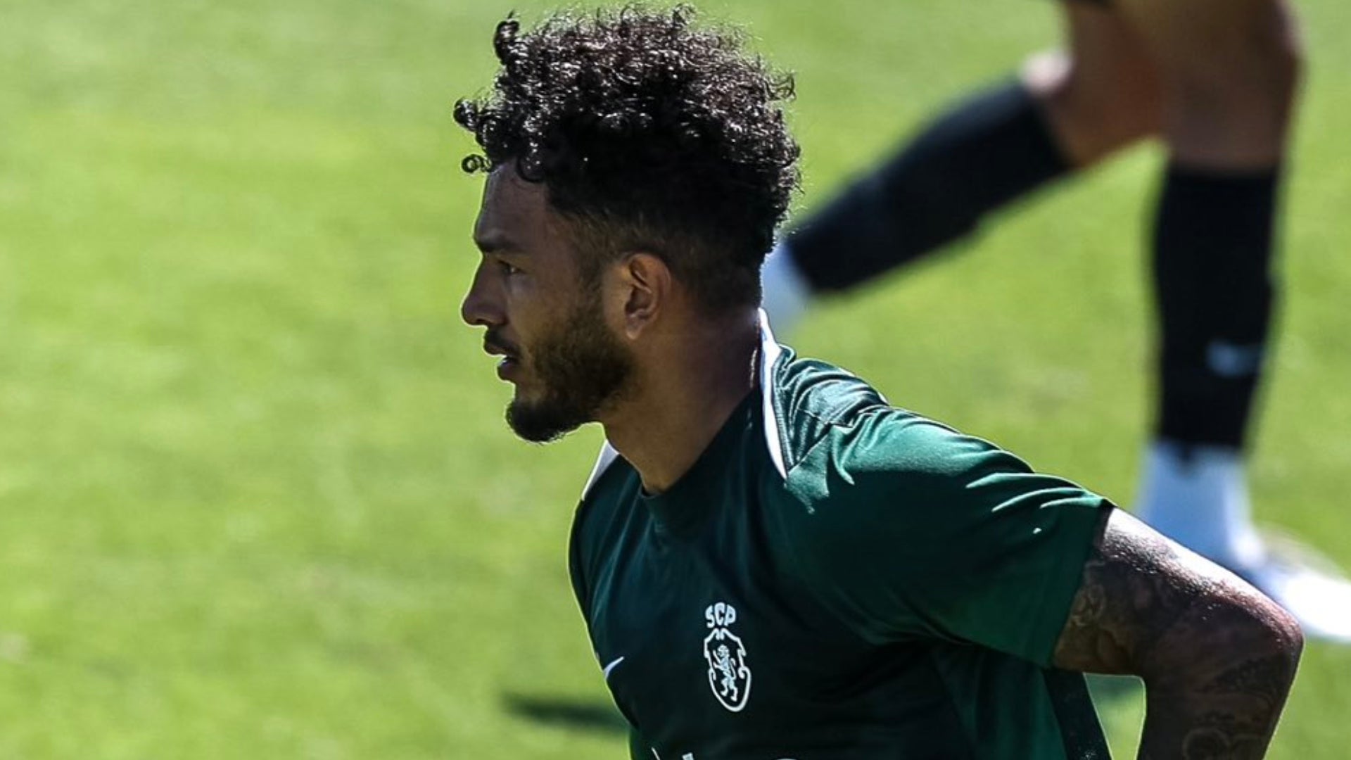 DT de Sporting Club rompe el silencio sobre caso con Luis Suárez - @SportingCP
