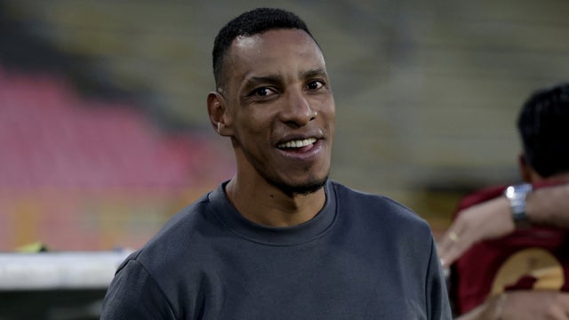 Amaranto Perea y su curioso vínculo con dos campeones del Mundo - VizzorImage