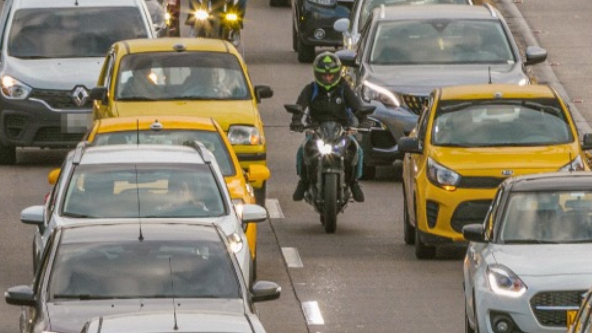 Así funcionará el pico y placa del 10 al 16 de agosto en Colombia - @SectorMovilidad