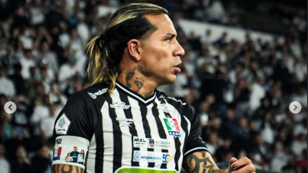Dayro Moreno dedicó sentidas palabras a Colombia tras el terremoto Dayro Moreno dedicó sentidas palabras a Colombia tras el terremoto