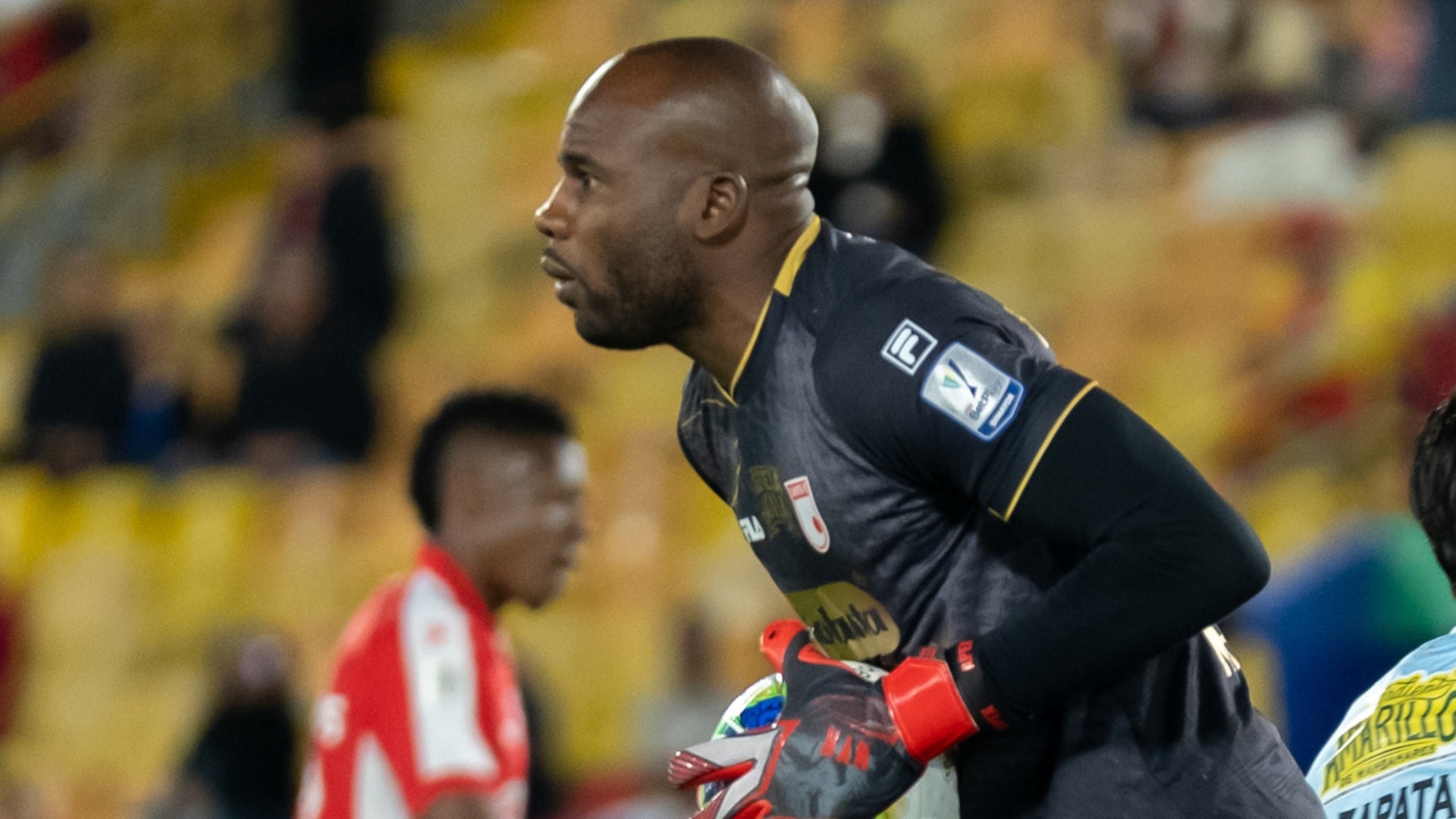 Santa Fe confirmó la lesión que sufrió Andrés Mosquera Marmolejo - VizzorImage