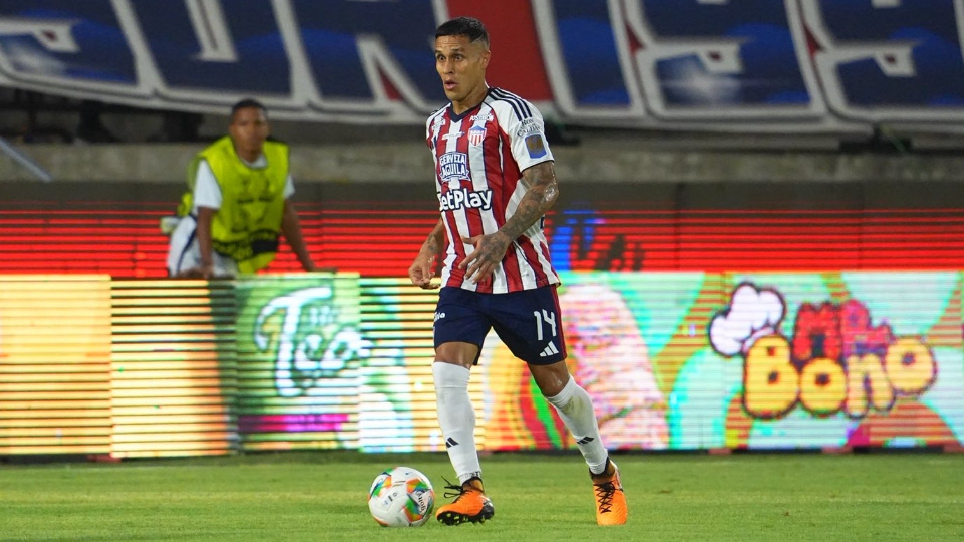 Juan D. Ríos - @juanchorios14