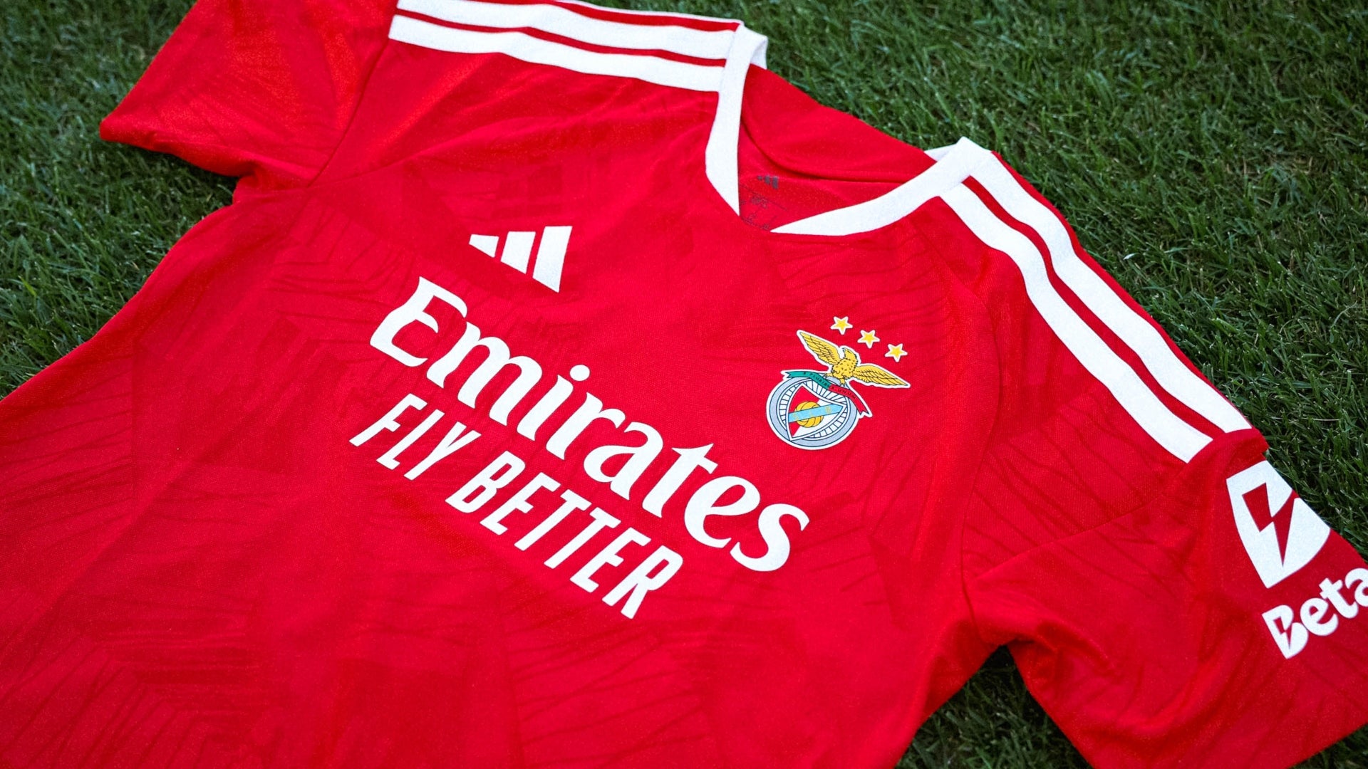 Benfica buscaría a Gustavo Puerta