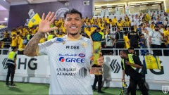 Roger Martínez es presentado con su nuevo club