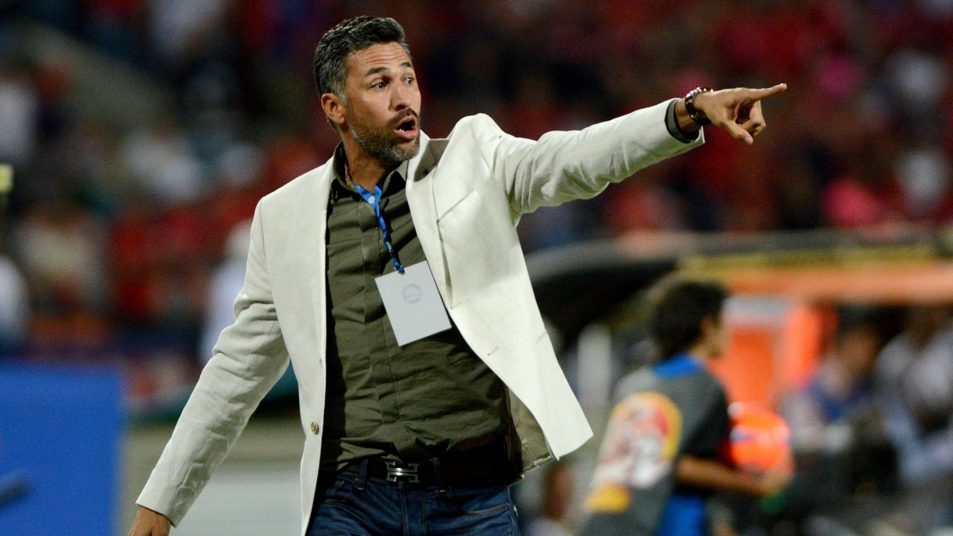 Yepes lidera una campaña de apoyo para Colombia