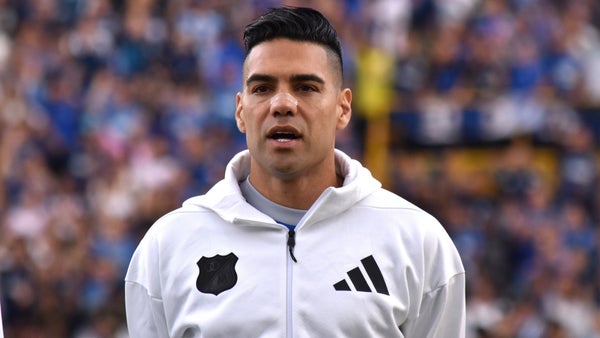 Radamel Falcao regresa a El Campín para apoyar a Colombia Radamel Falcao regresa a El Campín para apoyar a Colombia