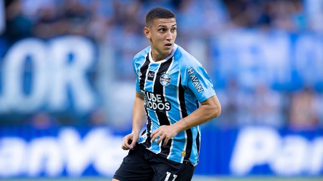 Gremio analiza el futuro de Monsalve