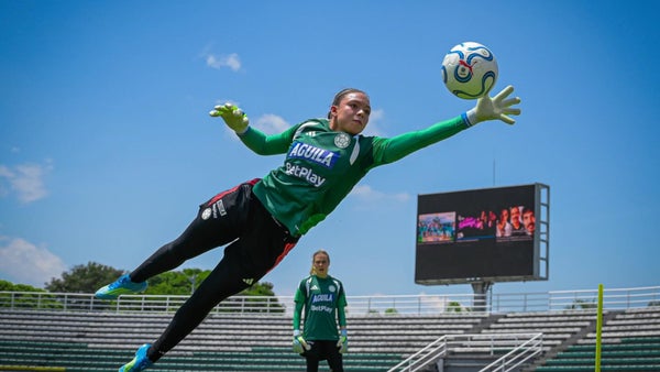 Luisa Agudelo lidera lista de Colombia para el Mundial Femenino Sub-20 Luisa Agudelo lidera lista de Colombia para el Mundial Femenino Sub-20