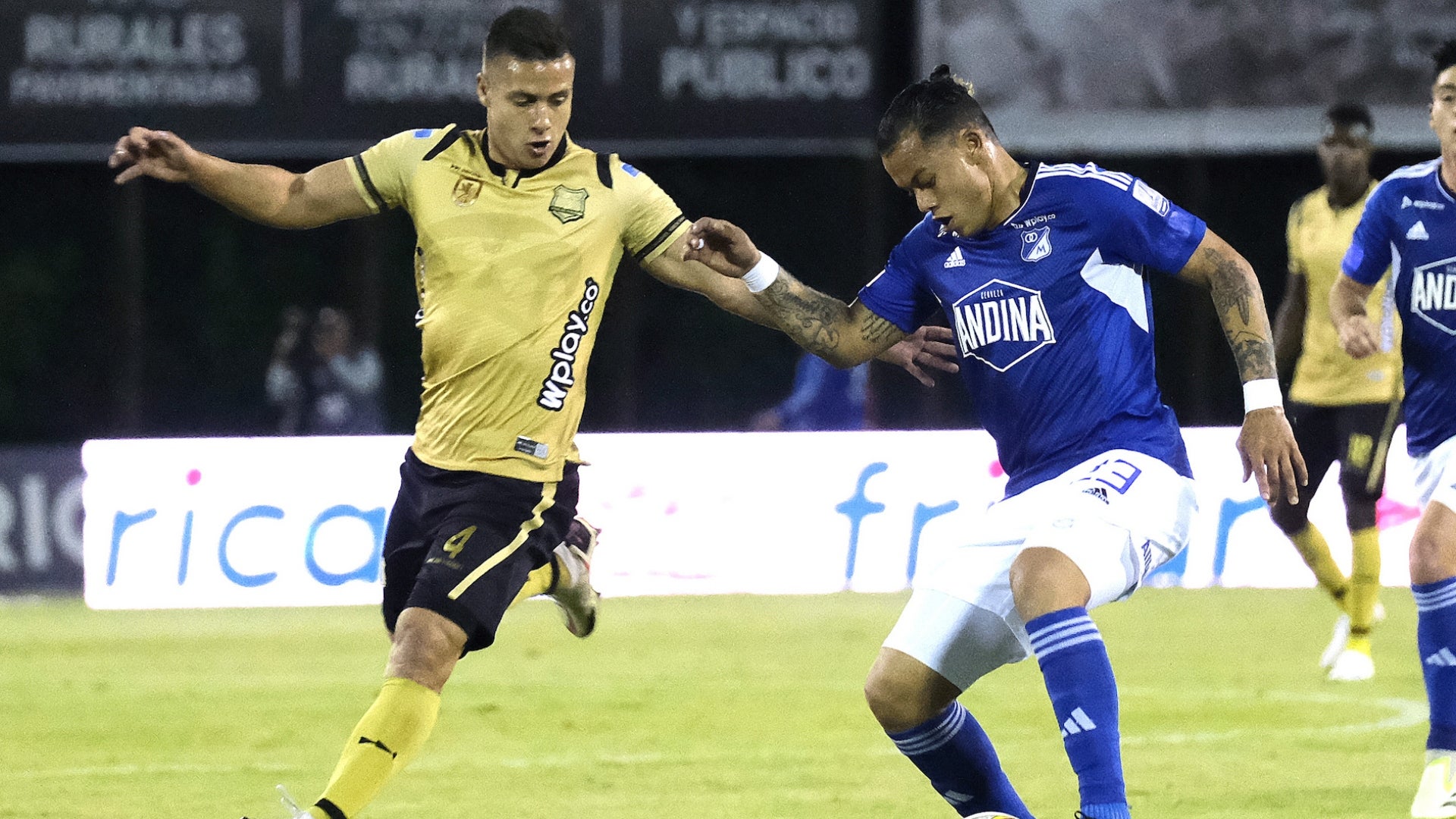 Águilas Doradas respiró por jugada de gol anulada a Millonarios - VizzorImage