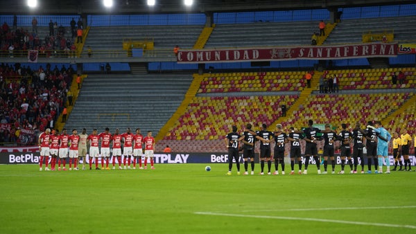Santa Fe vs. América, suspendido por desmanes en El Campín