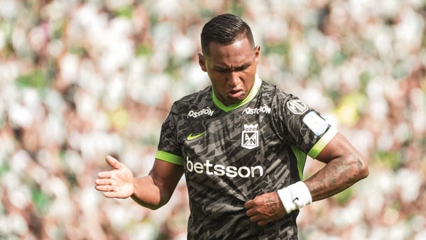 Nacional le remontó a Fortaleza con goles de Morelos y Cardona Nacional le remontó a Fortaleza con goles de Morelos y Cardona