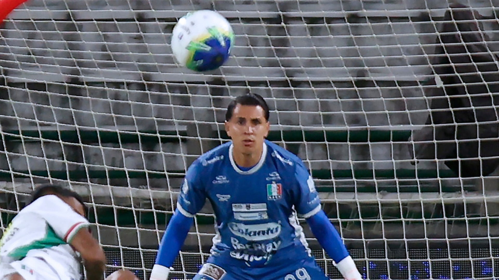 Junior no gritó gol de Muriel ante Once Caldas por volada de Parra - VizzorImage