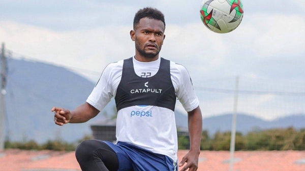 Elvis Perlaza apareció entrenando con inesperado equipo colombiano