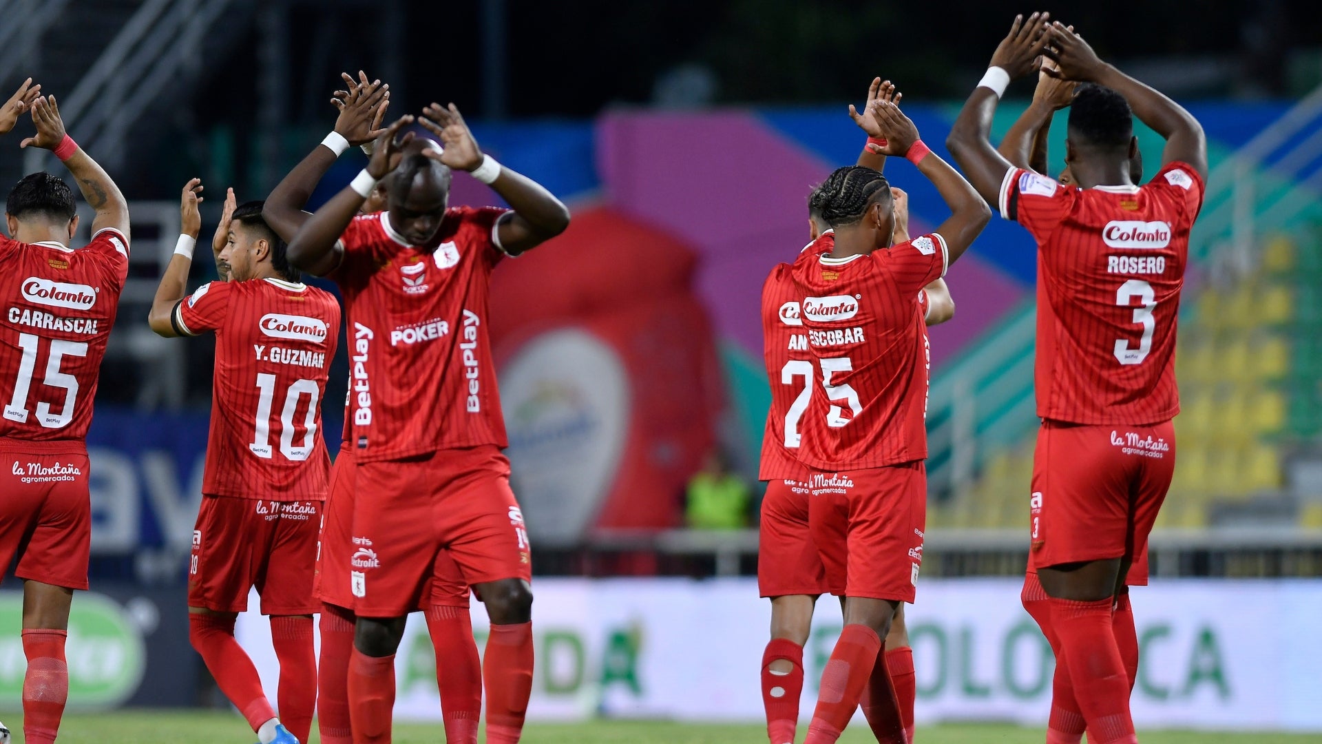Delantero de América de Cali, baja de última hora ante Jaguares - VizzorImage