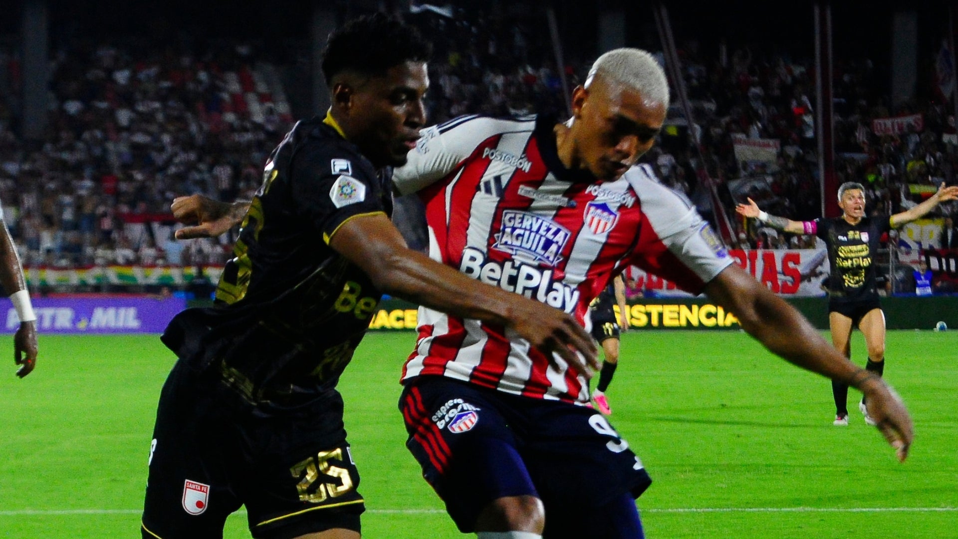 Santa Fe ahogó el primer triunfo de Junior con empate al final - VizzorImage