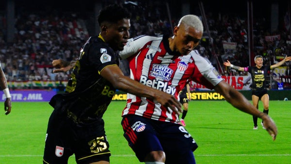 Santa Fe ahogó el primer triunfo de Junior con empate al final Santa Fe ahogó el primer triunfo de Junior con empate al final