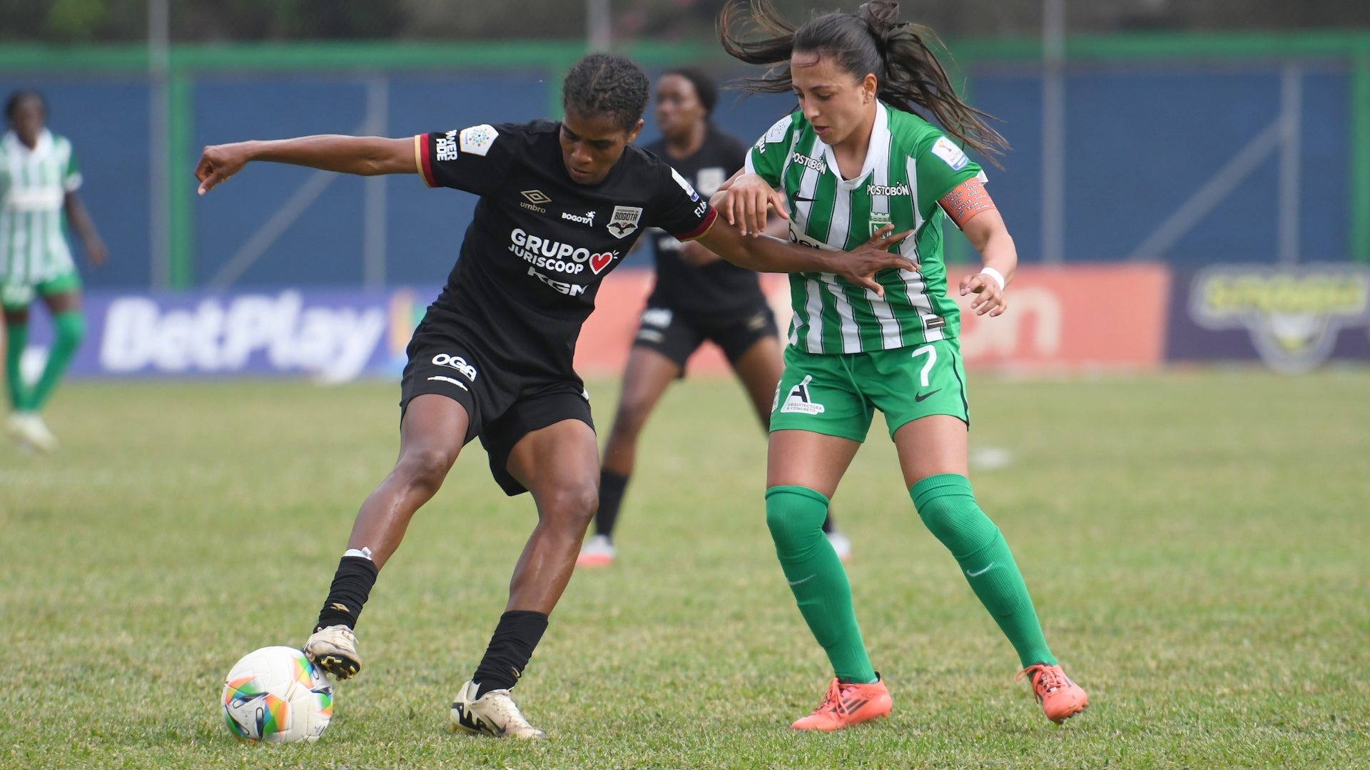 Inter Bogotá sufre lesión en el arranque del juego ante Nacional - VizzorImage