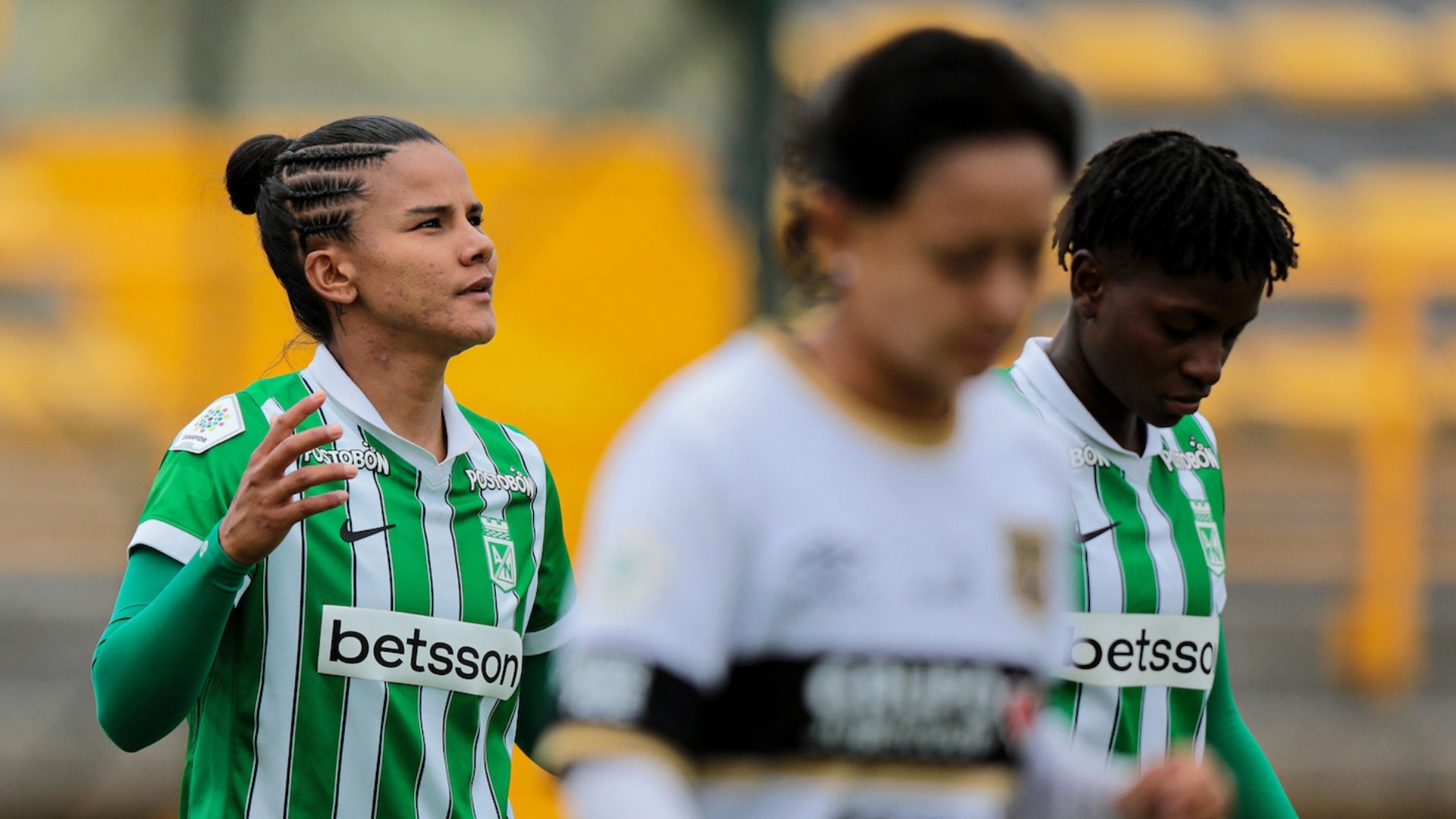 Atlético Nacional pidió penal por esta mano ante Inter de Bogotá - VizzorImage