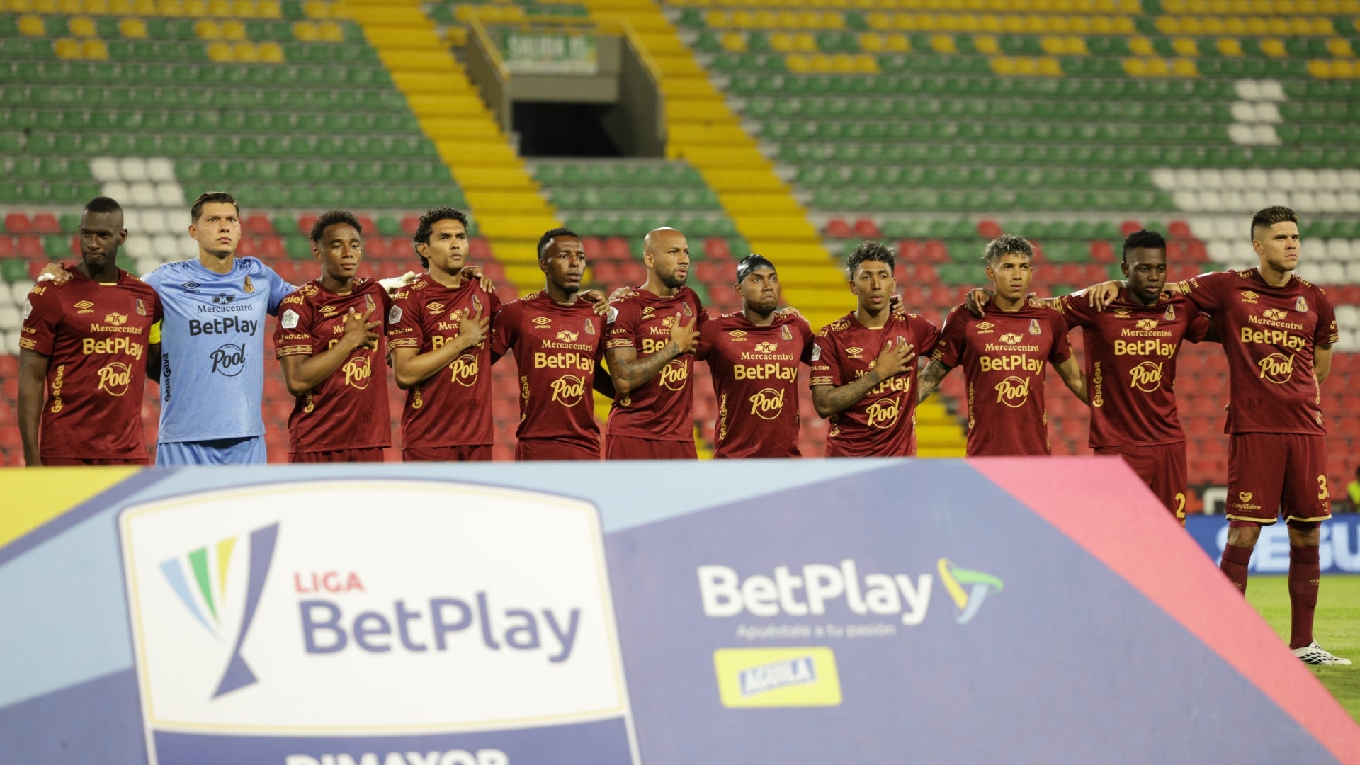 Tolima envió mensaje a su hinchada tras jugar a puerta cerrada - VizzorImage
