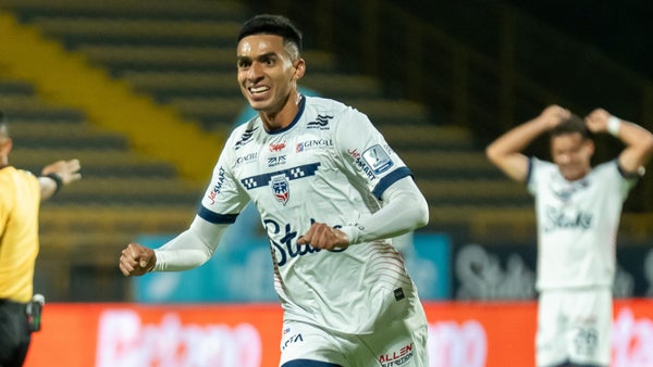 Navarro firmó ante Once Caldas uno de los golazos de la fecha 8