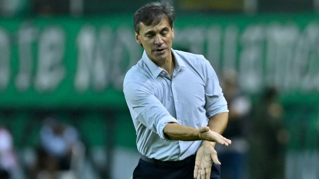 Millonarios y las razones que acabaron el ciclo de Fabián Bustos - VizzorImage