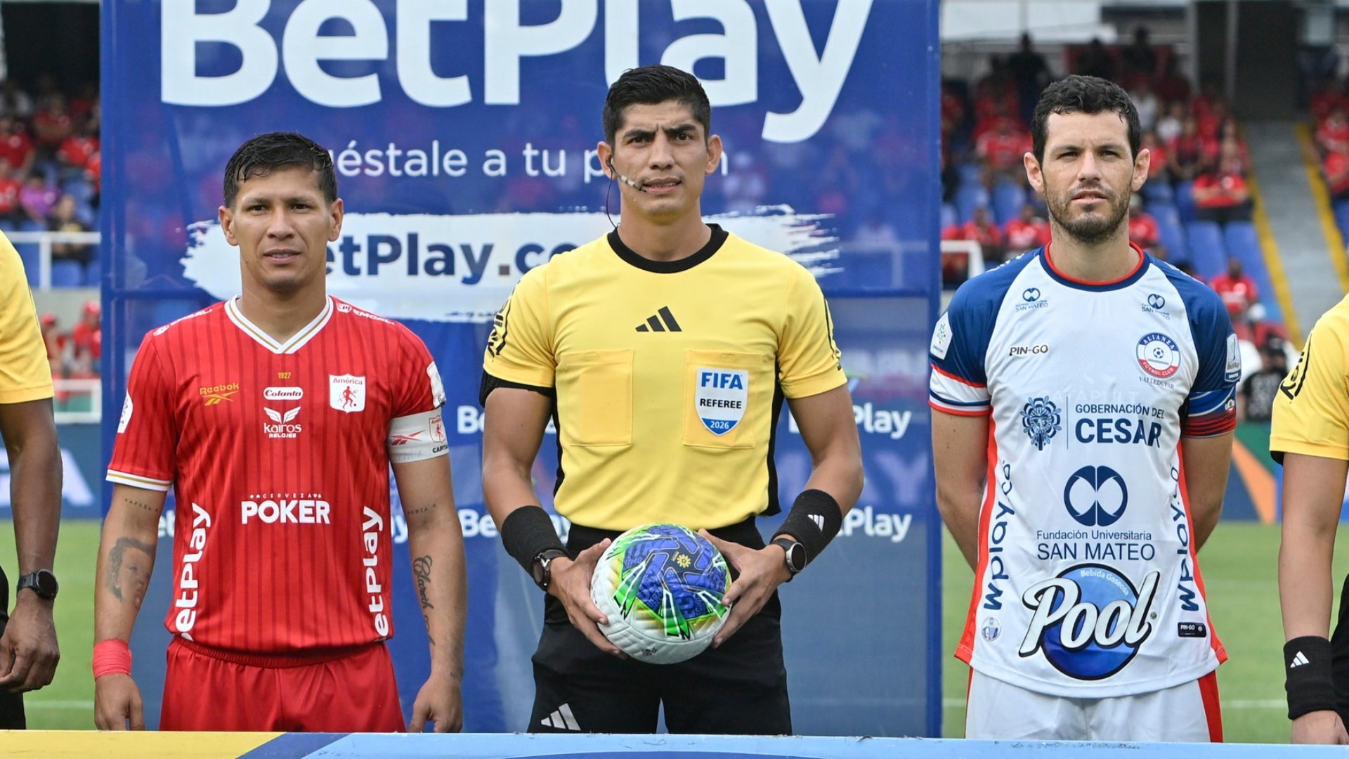 América pateó penal ante Alianza por esta falta sobre Carrascal - VizzorImage